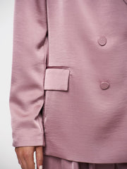 Dante 6 SATIJNEN BLAZER
€ 249,00
Dante6-Sevigny double-breasted satijnen blazer
Kleur: Mauve
