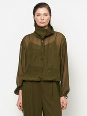 Dante 6 BLOUSE MET KRIJTSTREEP
€ 179,00
Dante6-Shapiro blouse met krijtstreep
Kleur: Olijfgroen